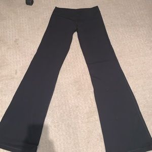 Lululemon - yoga pants